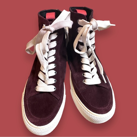 🎉HOST PICK🎉NWB Rag & Bone RB Lace Up Hight Top Sneakers in Merlot 🍷Size 7.5 - Picture 4 of 14